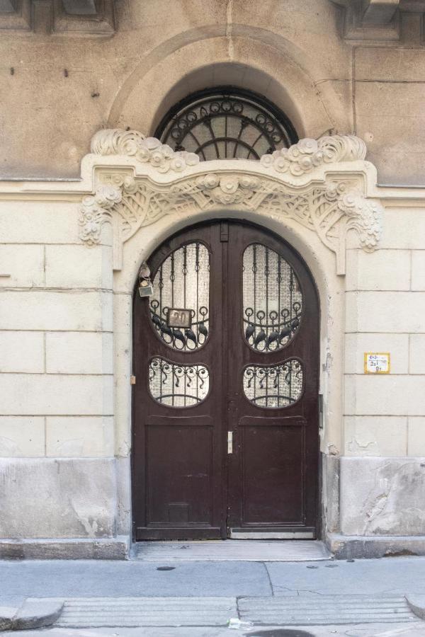 Central Relax Boutique Suites Budapesta Exterior foto
